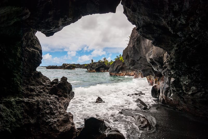 Wai'anapanapa State Park sea caves