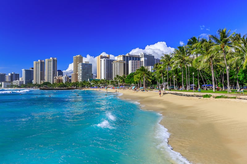 Waikiki Beach - best beaches in Oahu