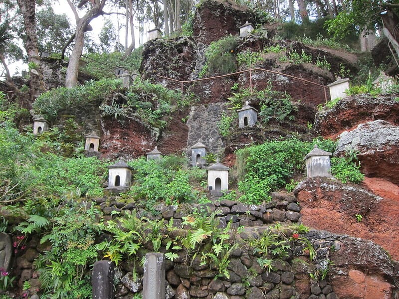 88 shrines via heyskinny (Flickr CC BY-NC 2.0)