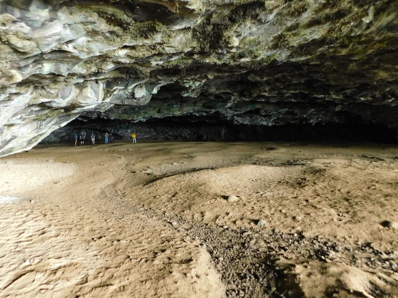 Maniniholo Cave in Kauai