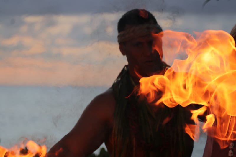 Polynesian dinner show - erikjohnphotography - Shutterstock