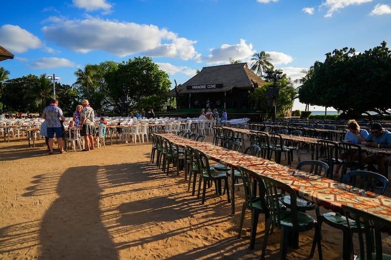 Paradise Cove Luau - Alexandre G. ROSA - Shutterstock