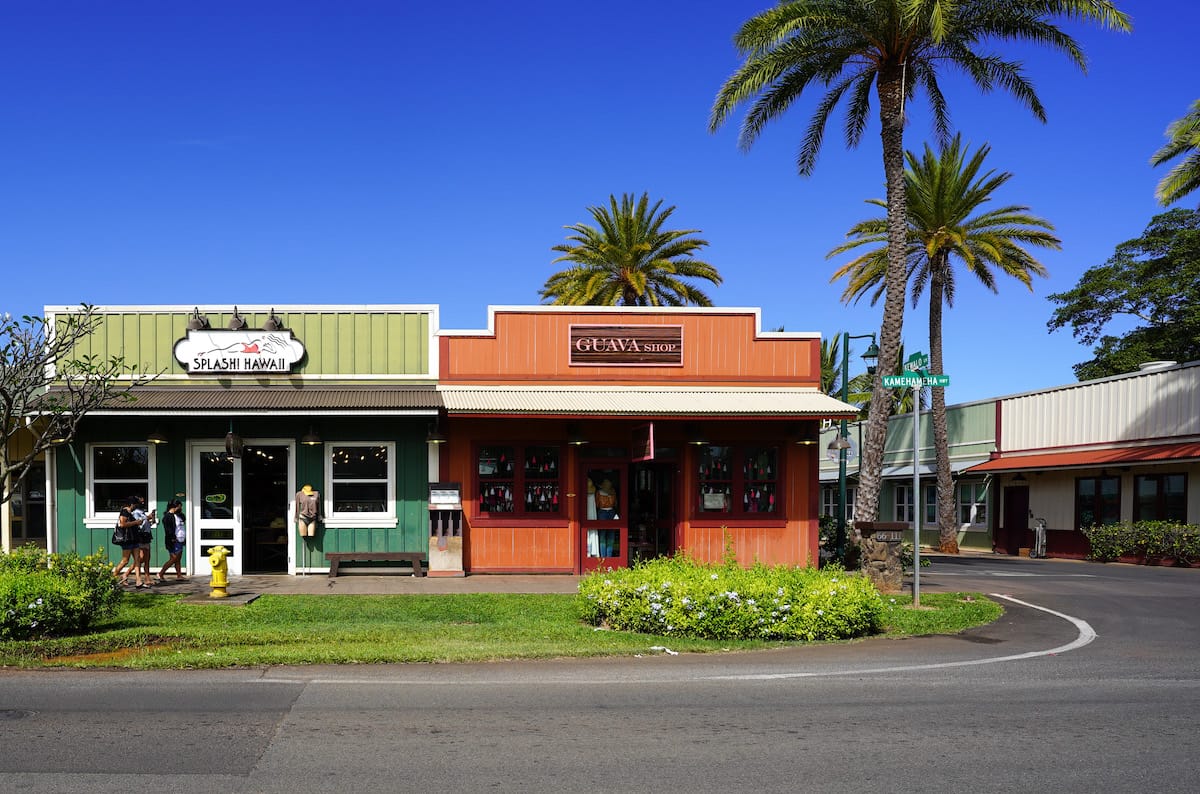 Haleiwa places to visit - the historic town!