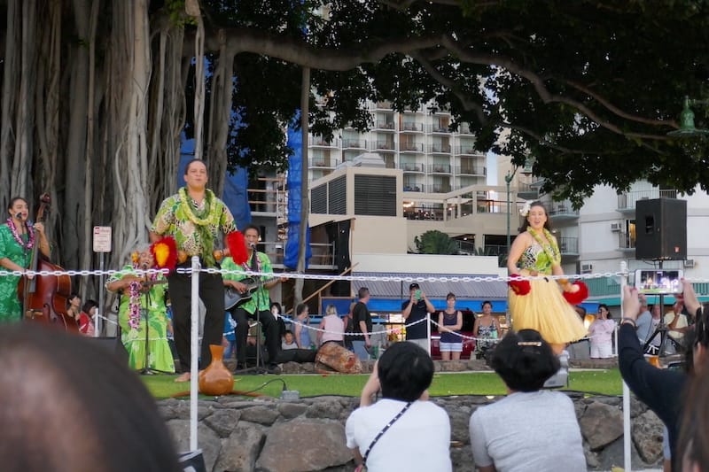 Waikiki Beach Luau