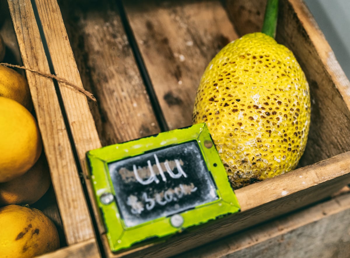 Ulu at the farmers' market